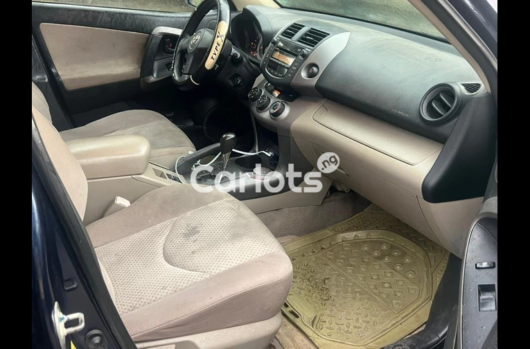 CLEAN REGISTERED 2008 TOYOTA RAV 4WD V6 - 3/7