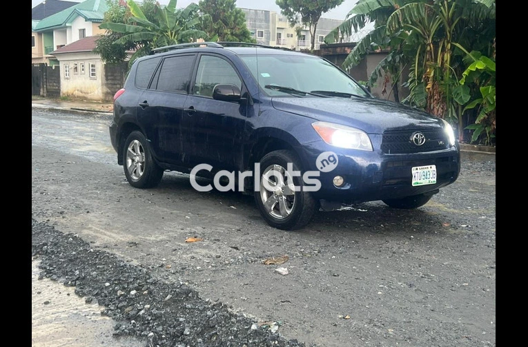 CLEAN REGISTERED 2008 TOYOTA RAV 4WD V6 - 5/7