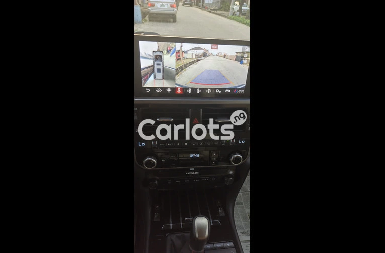 Near Tokunbo Lexus GX 460 Luxury 2015 Black - 2/7