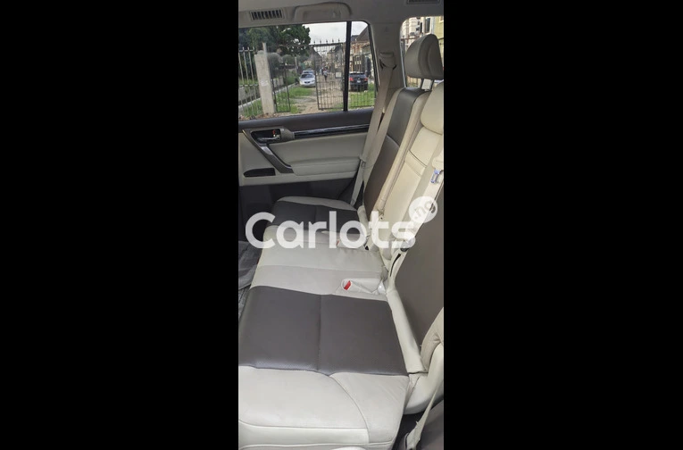 Near Tokunbo Lexus GX 460 Luxury 2015 Black - 6/7