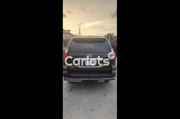 Near Tokunbo Lexus GX 460 Luxury 2015 Black - 7/7