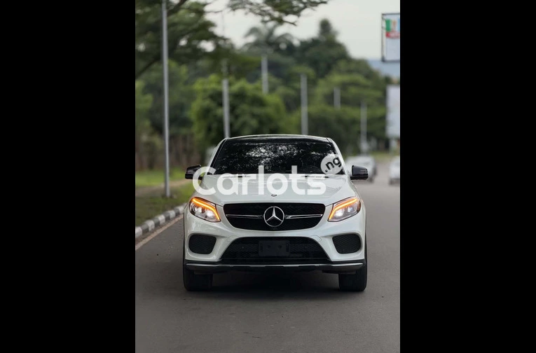 2017 Mercedes-Benz GLE43 AMG - 2/7