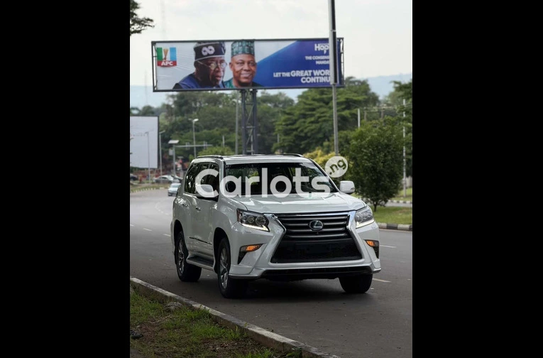 Foreign Used 2016 Lexus GX460 for sale in Asokoro, FCT - thumbnail 3