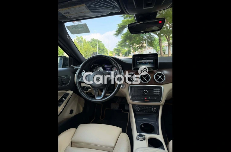 2016 Mercedes-Benz GLA250 - 4/7