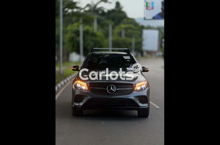 2018 Mercedes-Benz GLC43 AMG - 2/7