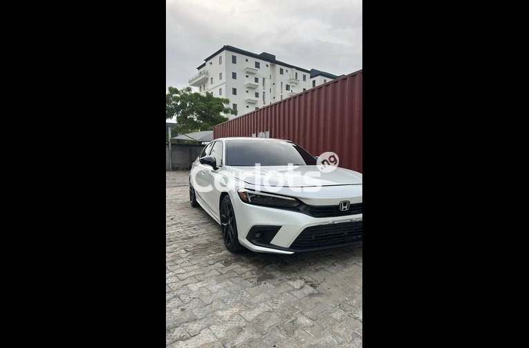 FOREIGN USED 2024 HONDA CIVIC SPORT FULL OPTION