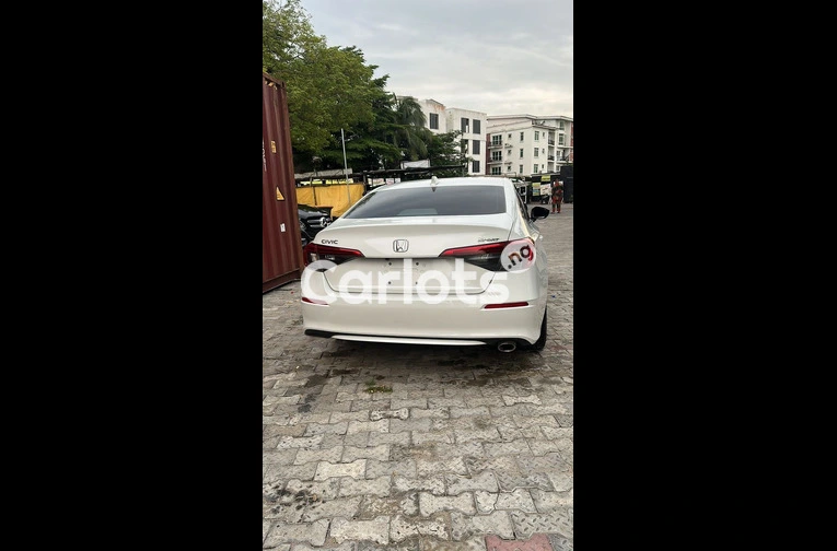 FOREIGN USED 2024 HONDA CIVIC SPORT FULL OPTION for sale in Ikoyi, Lagos - photo 7 of 7