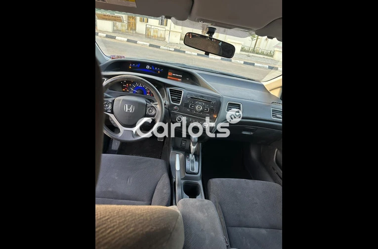 Foreign used 2013 Honda Civic - 5/7