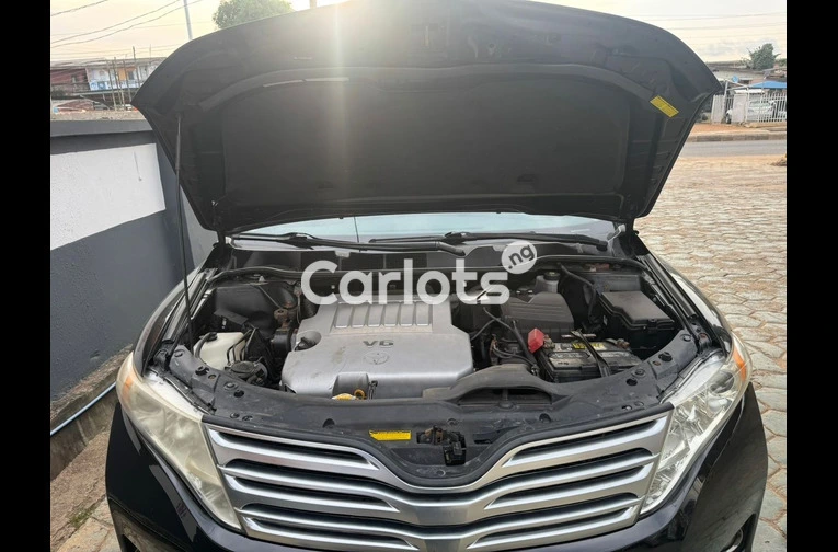 FOREIGN USED 2011 TOYOTA VENZA AWD V6 - 6/7