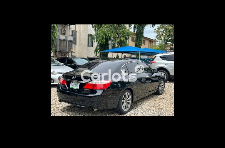 EXTREMELY CLEAN NIGERIAN USED HONDA ACCORD 2014 MODEL WITH CUSTOM DUTY - 4/4