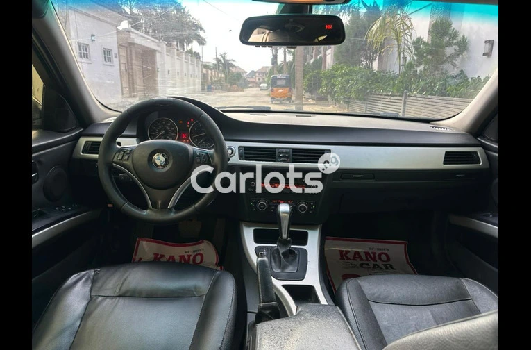 Clean 2006 BMW 320i - 6/6