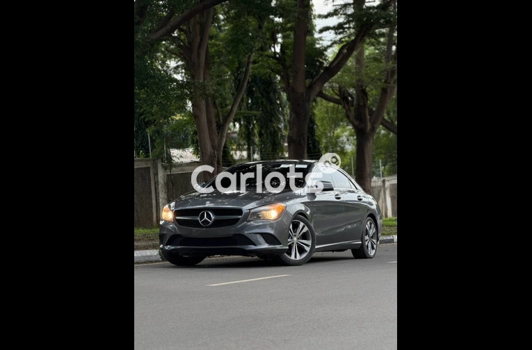 2014 Mercedes-Benz CLA250