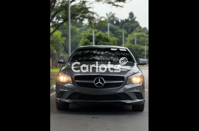2014 Mercedes-Benz CLA250 - 2/7