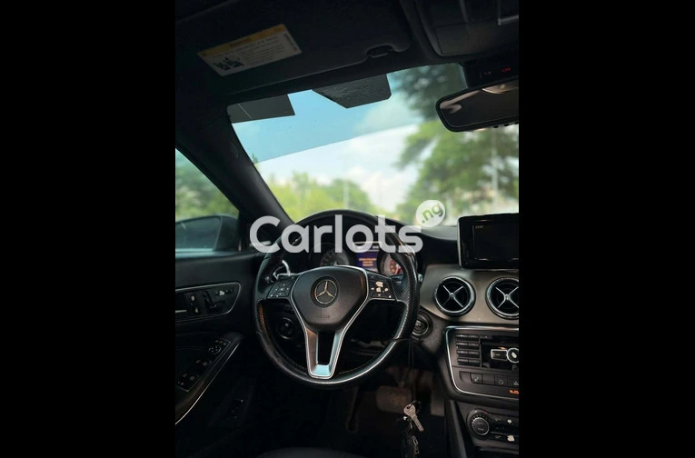 2014 Mercedes-Benz CLA250 - 4/7