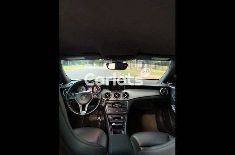 2014 Mercedes-Benz CLA250 - 5/7