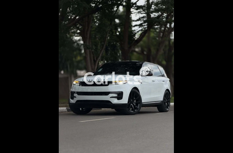 Brand New 2026 Range Rover Sport