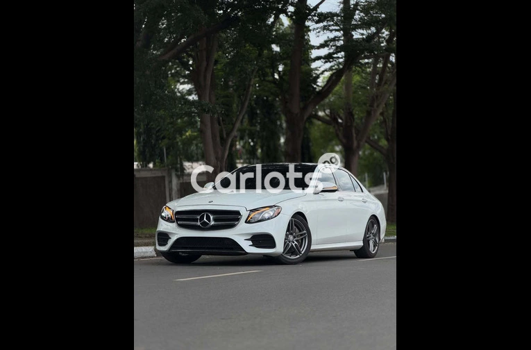 2017 Mercedes-Benz E300