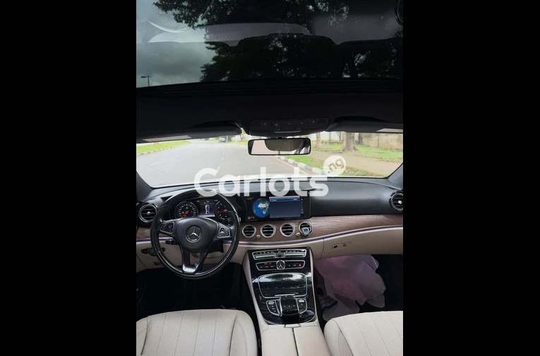 2017 Mercedes-Benz E300 - 5/7