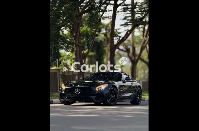 2017 Mercedes-AMG GTS