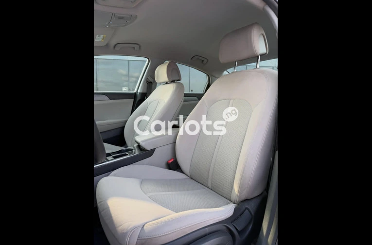 Foreign Used 2016 Hyundai Sonata - 3/6