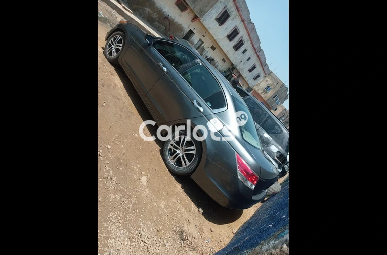 2010 HONDA ACCORD - 7/7