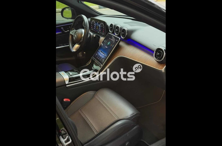 2024 MERCEDES BENZ C300 - 5/7