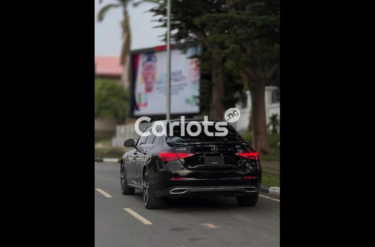 2024 MERCEDES BENZ C300 - 7/7