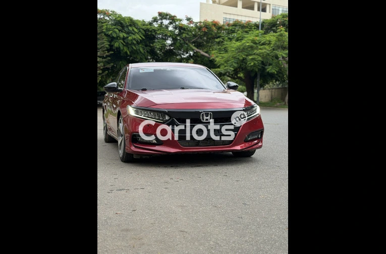 USED 2018 HONDA ACCORD MODEL - 1/7