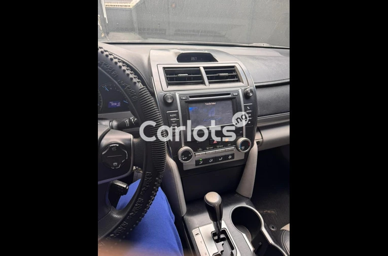 Toyota Camry sport 2012 Custom duty fully paid 2025 entry going for 9.5m - 3/6