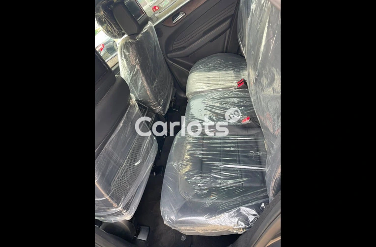 2016 Mercedes-Benz GLE 450 4MATIC Coupe - 3/6
