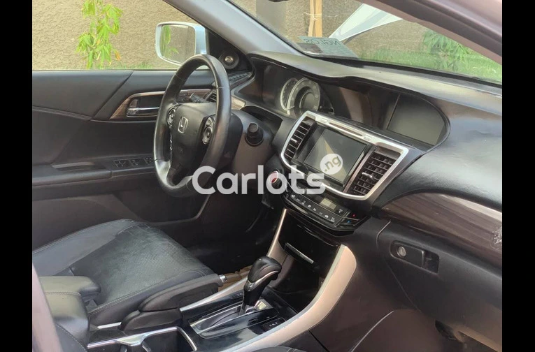 USED 2017 HONDA ACCORD EXL - 5/6