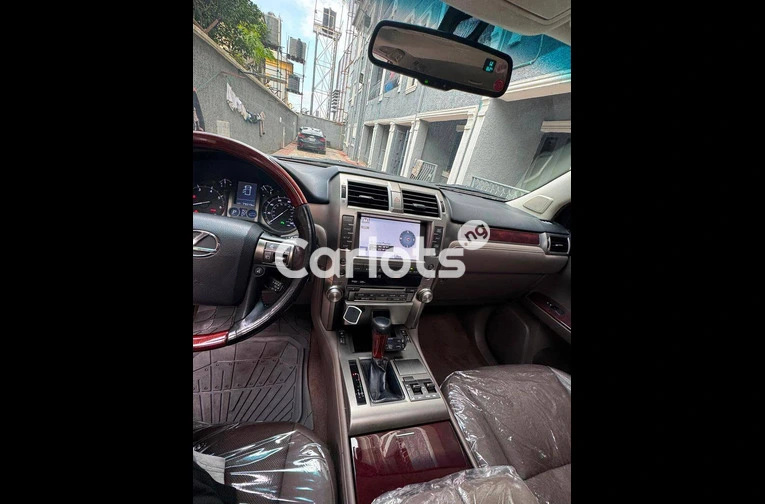 Foreign used Lexus GX460 2011 for sale in Ogba, Lagos - photo 5 of 7