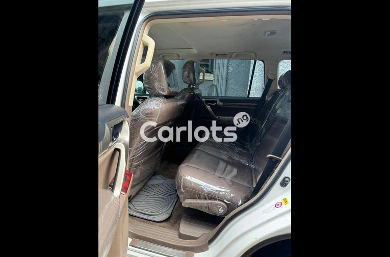 Foreign used Lexus GX460 2011 - 6/7