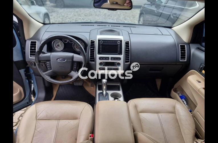 Foreign used 2010 Ford edge - 2/7