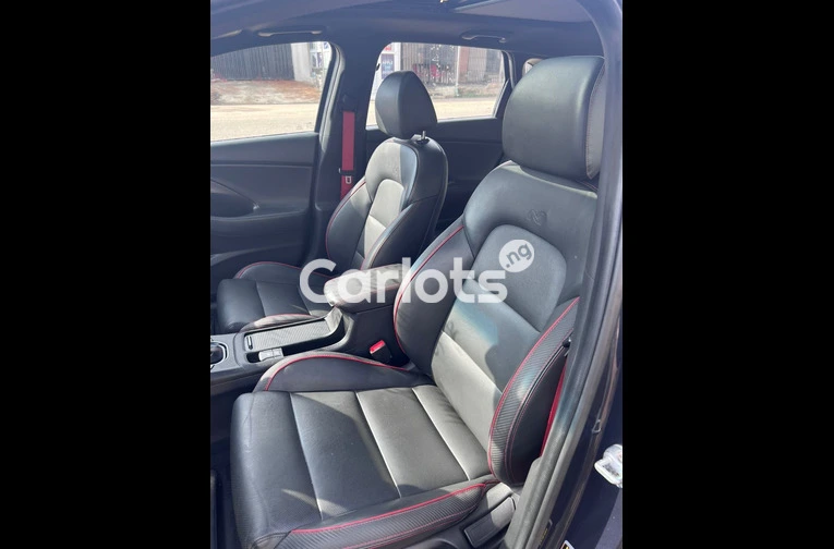 2020 Hyundai Elantra GT N Line - 4/7