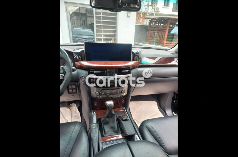 MODIFIED 2024 LEXUS LX600 FULL OPTION WITH 360CAM - 2/7