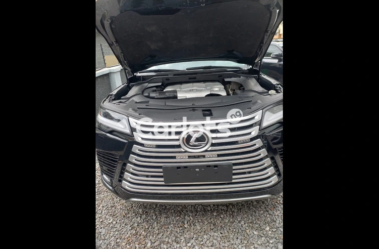 MODIFIED 2024 LEXUS LX600 FULL OPTION WITH 360CAM - 6/7