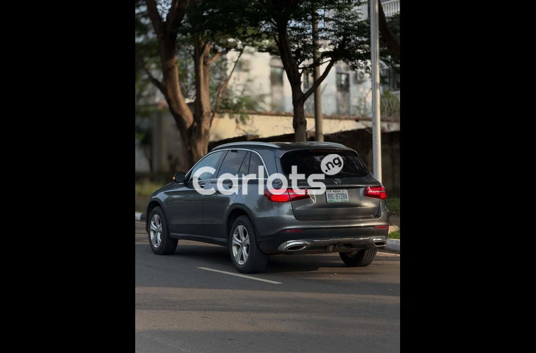 2018 Mercedes-Benz GLC300 - 7/7