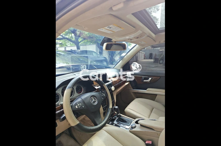 2010 MERCEDES BENZ GLK350 FULL OPTION - 2/7