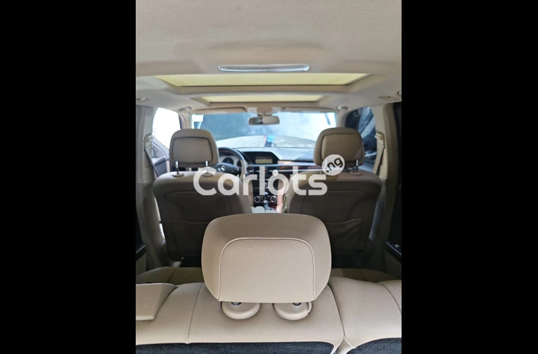 2010 MERCEDES BENZ GLK350 FULL OPTION - 3/7