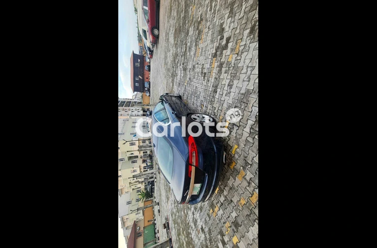 Nigerian Used 2010 Jaguar XF - 2/7