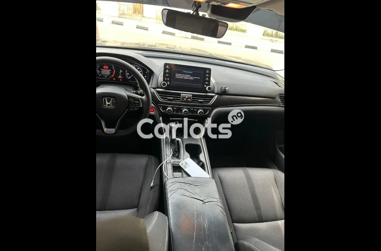 2018 HONDA ACCORD - 7/7