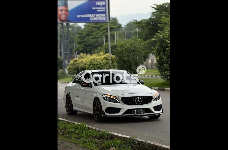 2016 Mercedes-Benz C450 AMG - 3/7