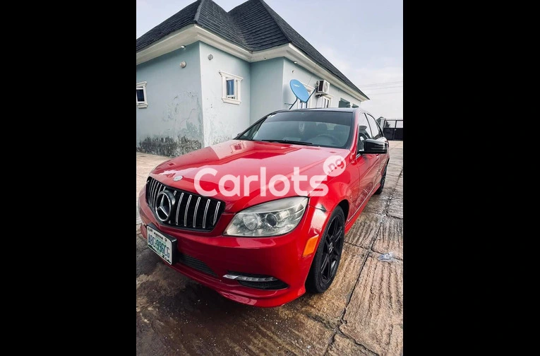 Used Mercedes Benz C350 2010 - 1/7