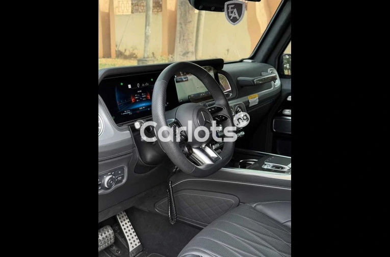 BRAND-NEW 2025 Mercedes Benz G63 AMG ARMOURED - 3/7