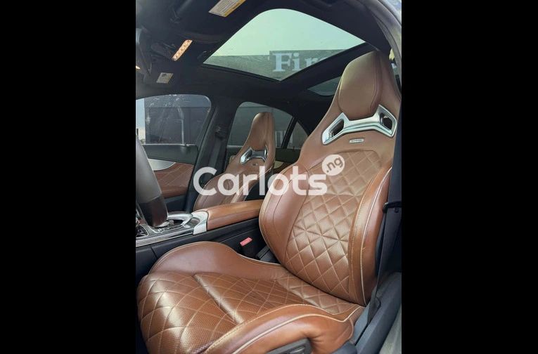 2017 Mercedes-Benz C63 AMG - 3/7