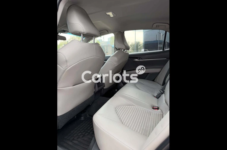 2021 Toyota Camry - 5/7
