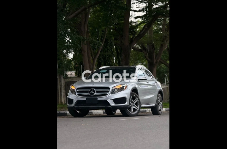 Foreign Used 2017 Mercedes Benz GLA250 for sale in Asokoro