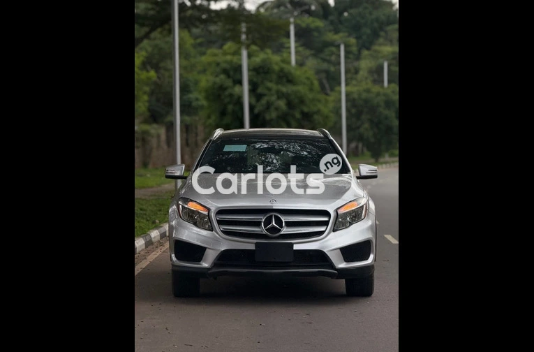 Foreign Used 2017 Mercedes Benz GLA250 - 2/7