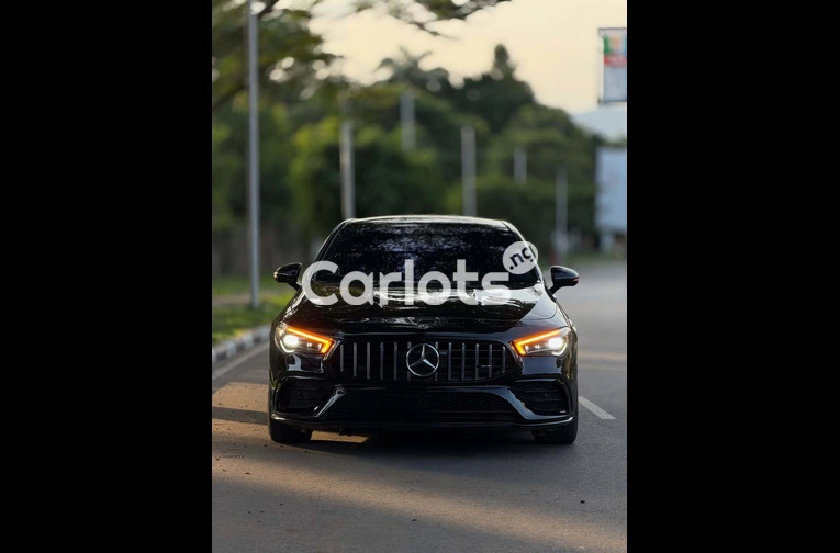 2020 Mercedes Benz CLA35 AMG - 2/7